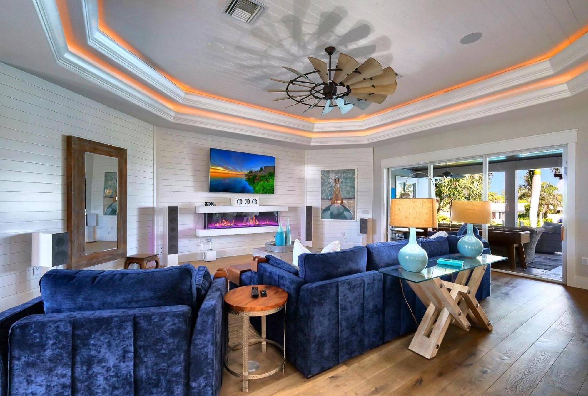 Bikinis And Martinis Waterfront Canal Villa Anna Maria Exterior foto
