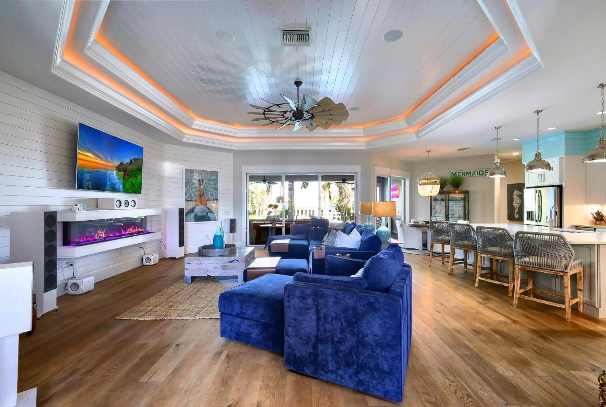 Bikinis And Martinis Waterfront Canal Villa Anna Maria Exterior foto